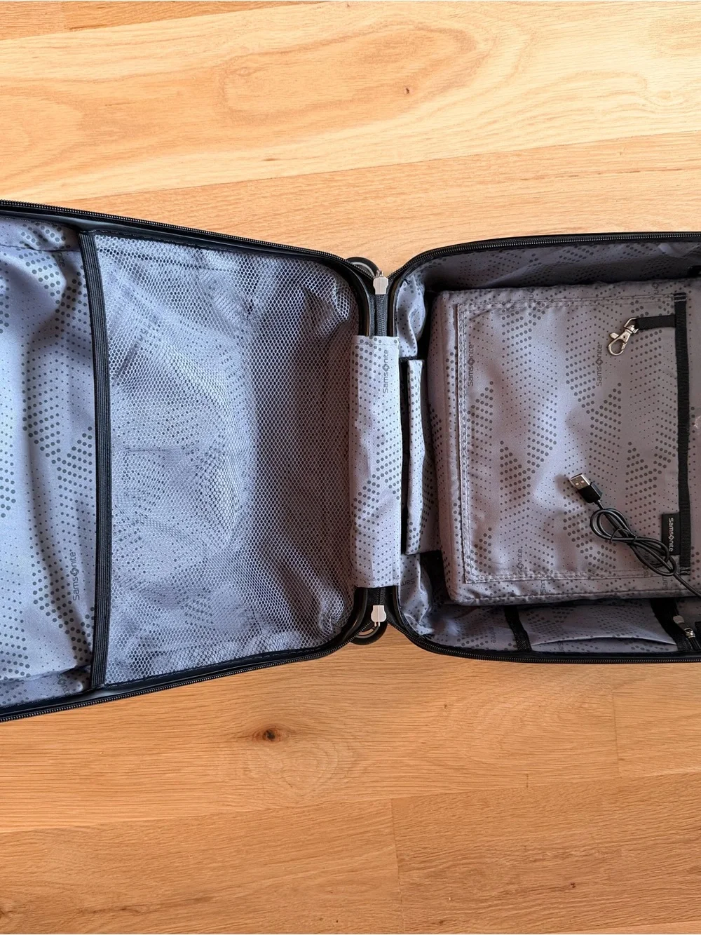 Samsonite Silver Textured Mini Hardside Carry-On with Telescoping Handle
